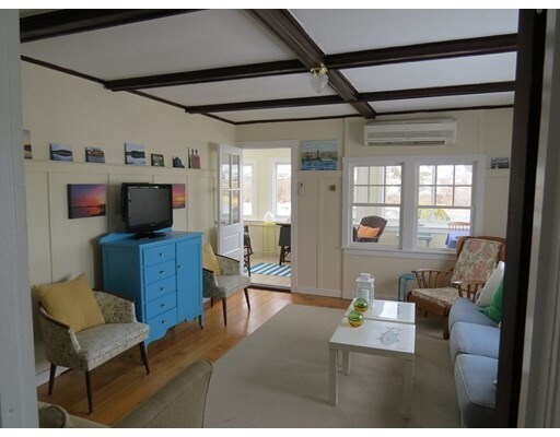 Foto del edificio - 12 Cove Rd