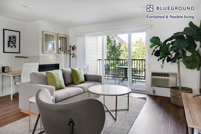 Building Photo - 590 Mill Creek Ln