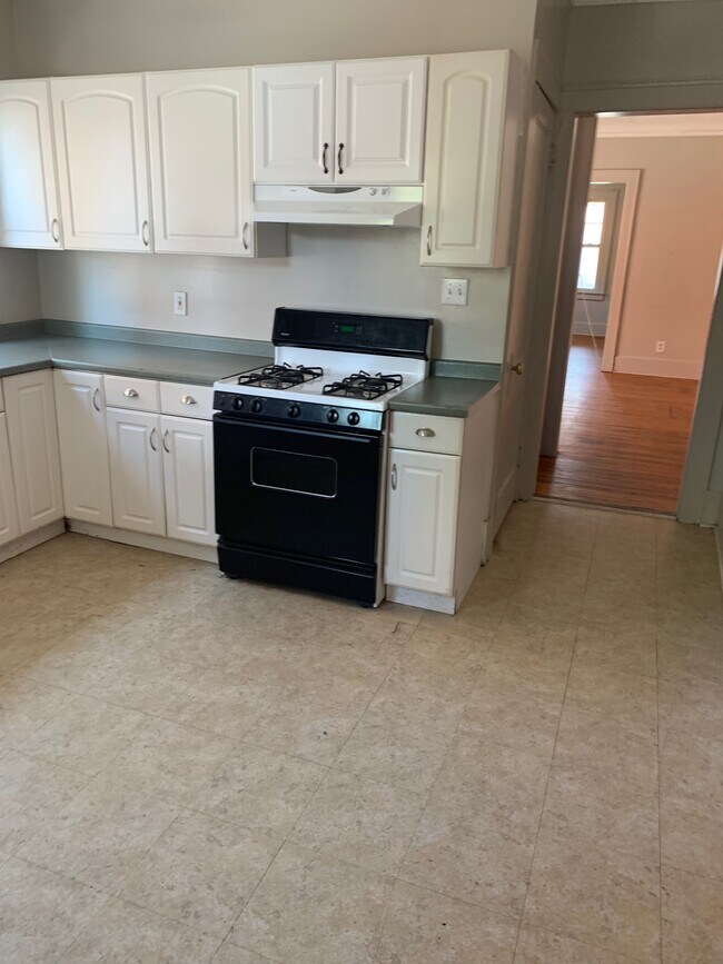 Foto del edificio - 13 Boardman St