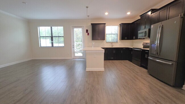 Building Photo - 11150 Whistling Pine Way
