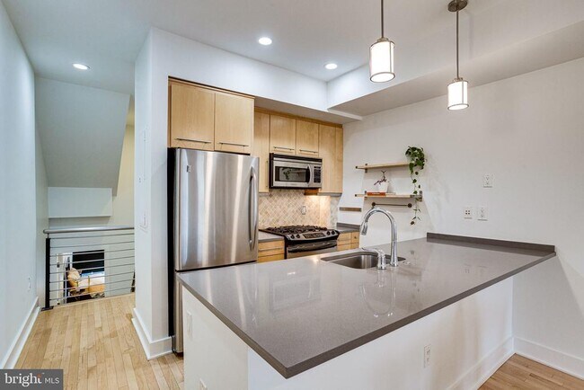 Foto del edificio - 1830 11th St NW