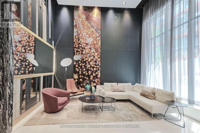 Building Photo - 30 Nelson St