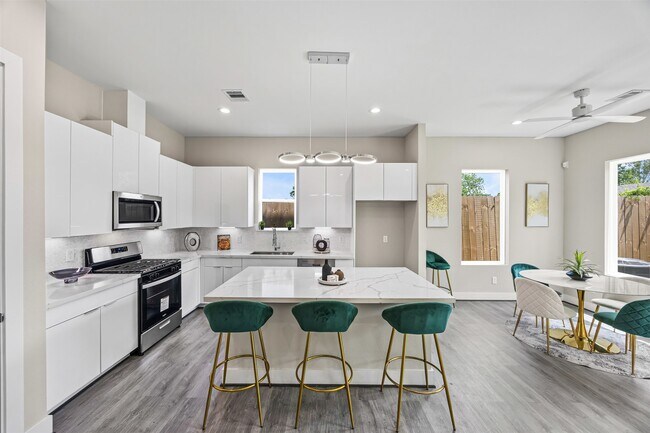 Foto del edificio - 853 Prosper St