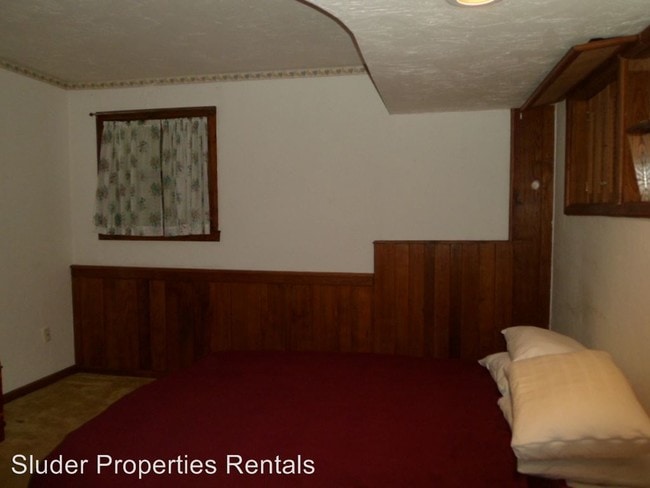 Building Photo - 643 Savannah Dr