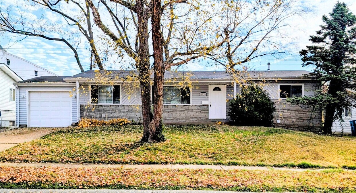 Foto principal - 6720 Cherryvale Dr