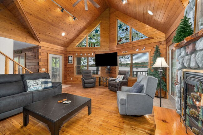 Foto del edificio - 5000 Gahan St NE