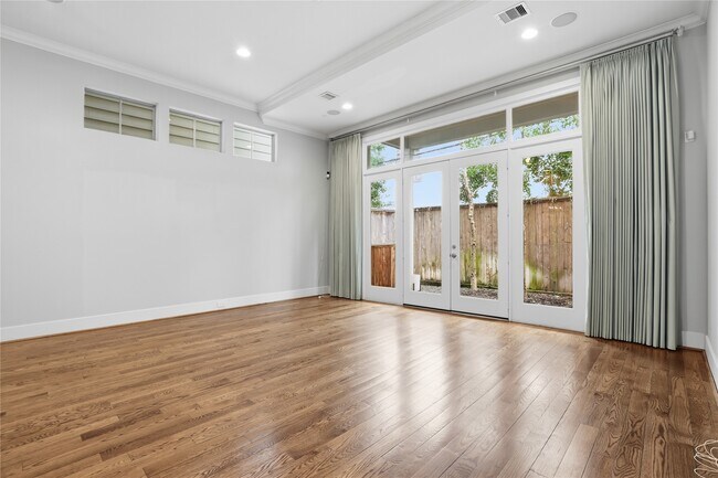 Foto del edificio - 4734 Aftonshire Dr