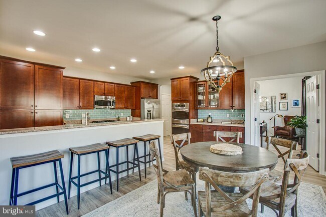 Building Photo - 1117 Innis Dr