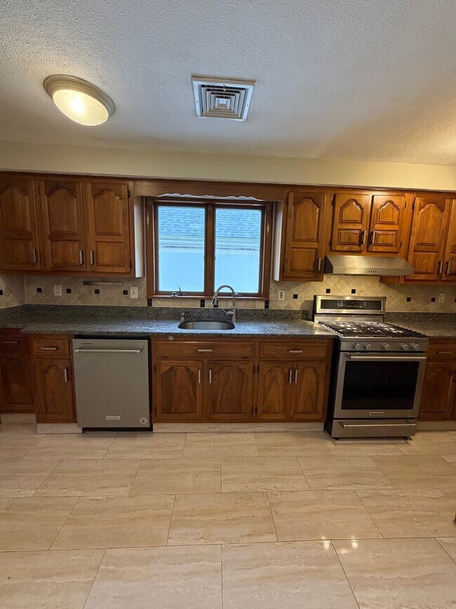 Foto del edificio - 33 Lafayette St