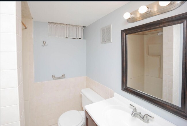 Foto del edificio - 1816 34th St NW