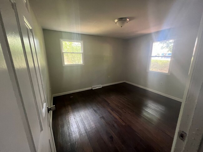 Foto del edificio - 943 35th St Roanoke, VA 24013  3bed/1bath ...