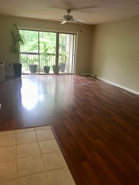 Foto principal - 10300 Westlake Dr