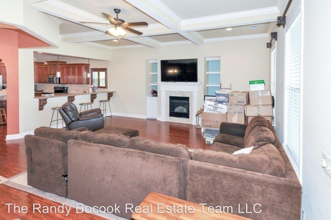 Building Photo - 4 br, 3 bath House - 310 Sunbury Dr