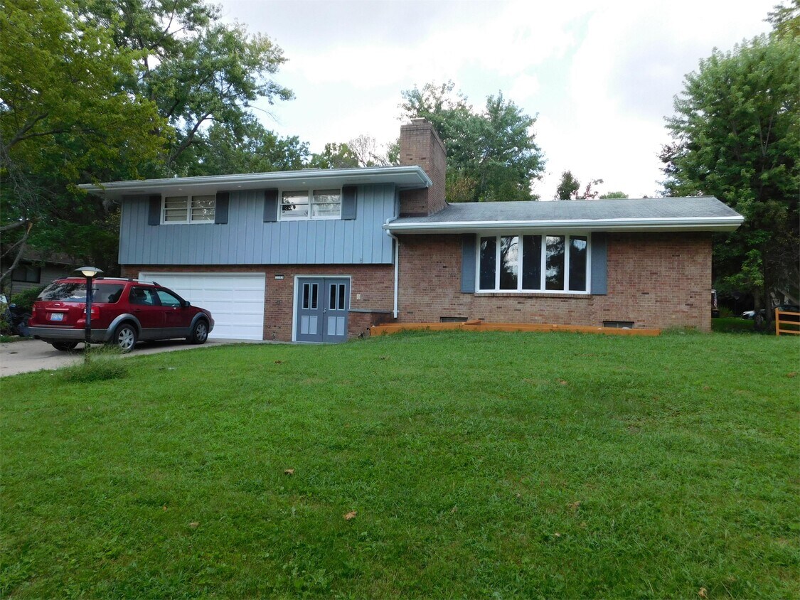 Primary Photo - 1738 Westhaven Dr