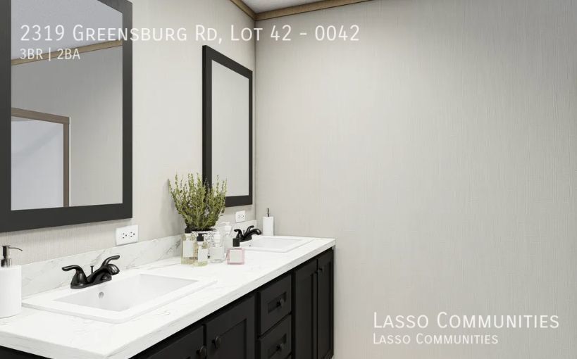 Foto principal - 2319 Greensburg Rd