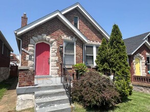 Building Photo - 4057 Potomac St
