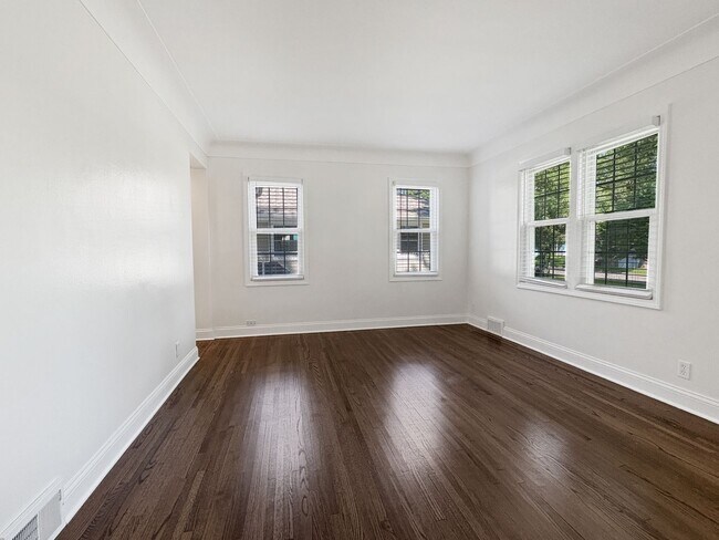 Foto del edificio - 8311 W 35th St