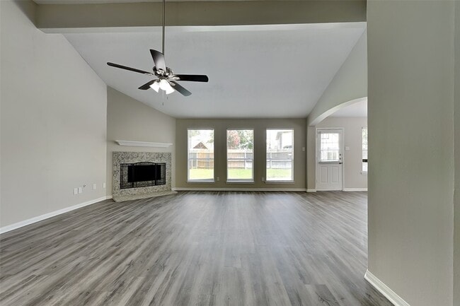 Building Photo - 3318 Noble Hollow Dr
