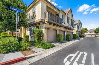 Building Photo - 1811 Calvedos Dr