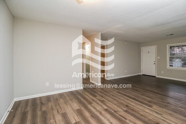 Foto del edificio - 10235 Waterford Rd NE