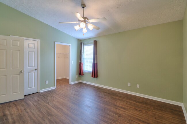 Building Photo - 1830 Shaylin Loop