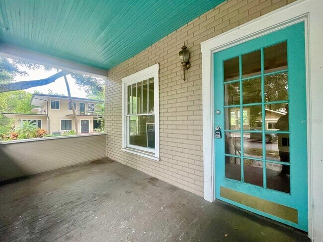 Foto del edificio - 557 6th Ave N