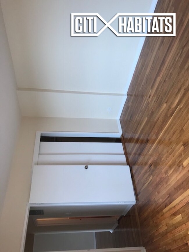 Building Photo - 2939 Avenue Y