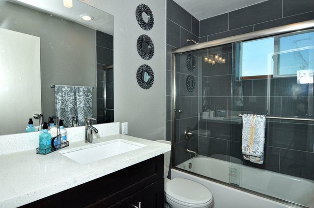 Building Photo - 4424 51st Street San Diego, CA 92115 - 09