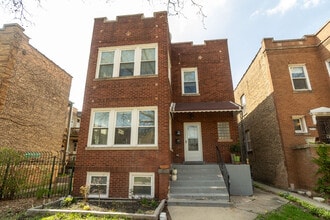 Building Photo - 2906 N Harding Ave
