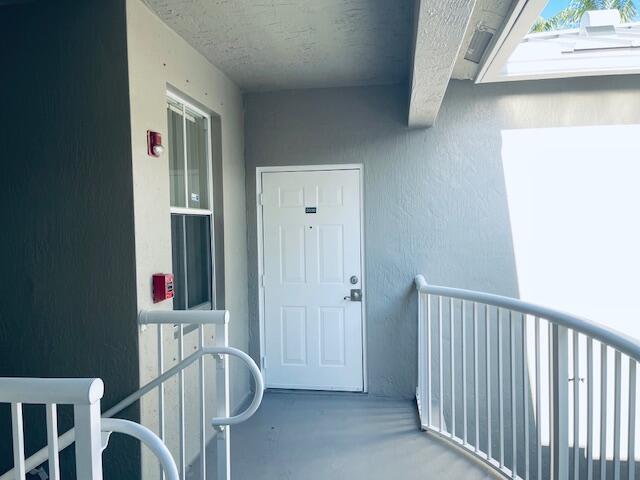 Building Photo - 2030 Shoma Dr