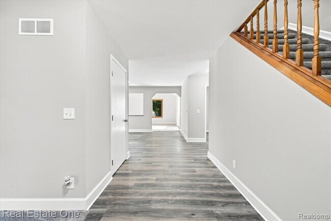 Foto del edificio - 2931 Wisconsin Rd