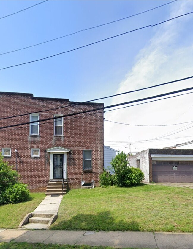 Foto del edificio - 3100 Normount Ave