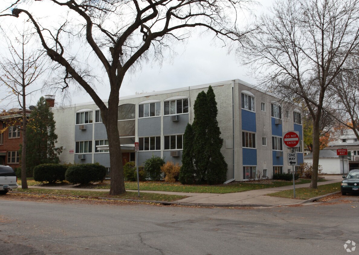 Building Photo - 3500 Emerson