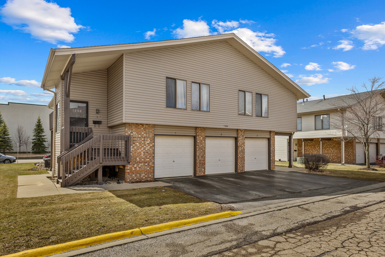 Primary Photo - 7556 Bristol Ln
