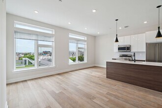 Interior Photo - The Weston