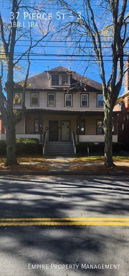 Building Photo - 37 Pierce St