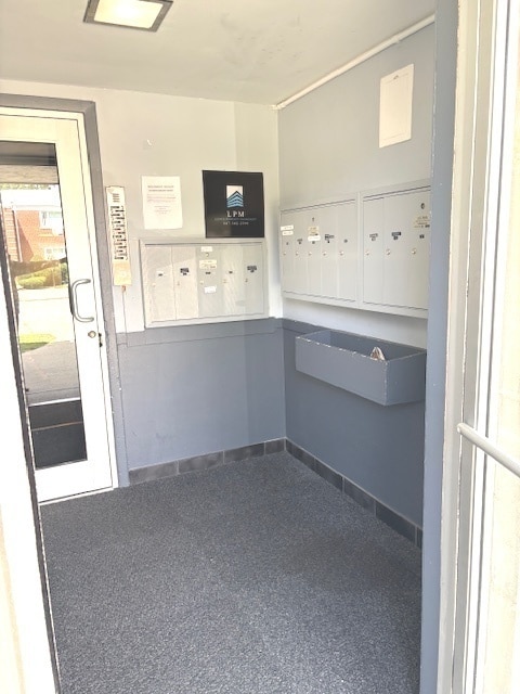 Building Photo - 4659 Dobson St