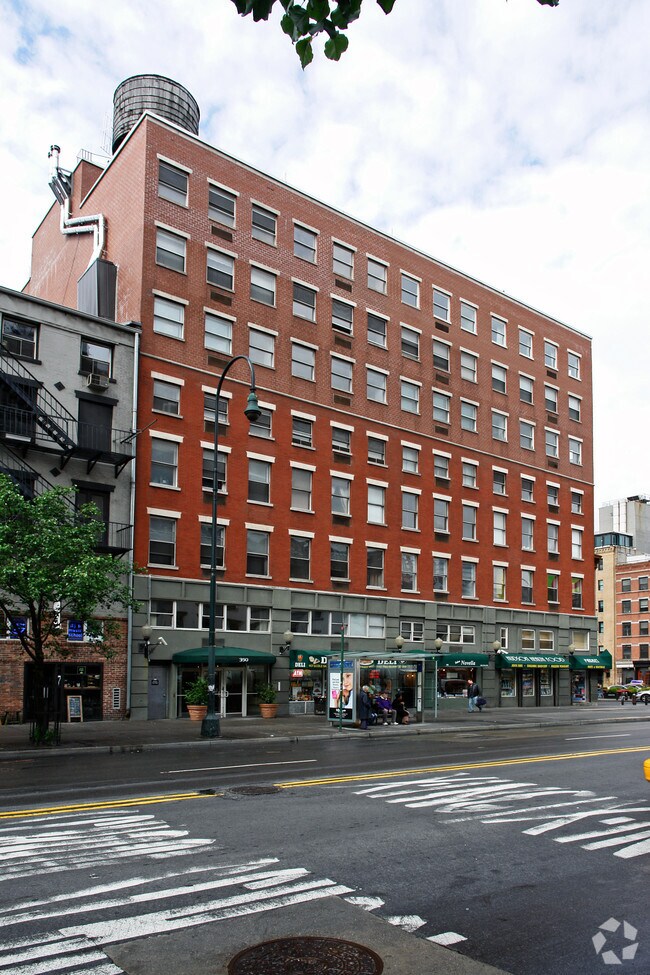 Foto del edificio - Village Pointe Condominiums