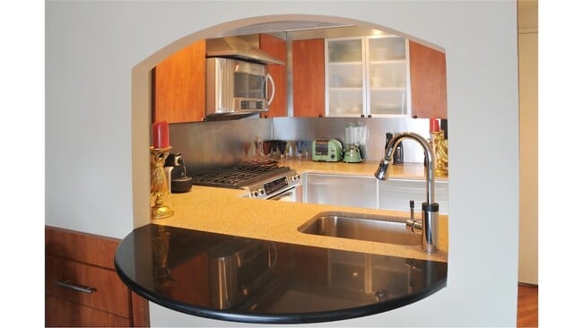 Photo - 150 W 56th St Apartment