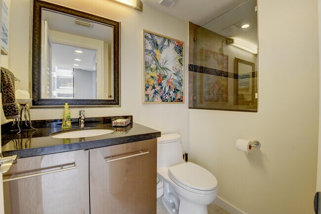 Foto del edificio - 2155 S Ocean Blvd