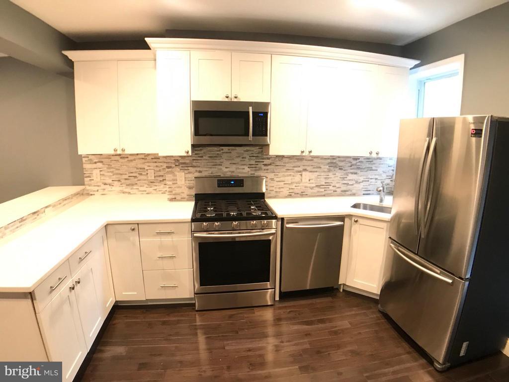 Foto principal - 1106 Battery Ave