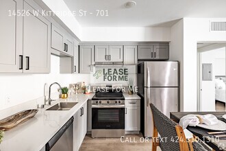 Building Photo - 14526 Kittridge St