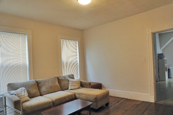 Foto del edificio - 339 Beacon St