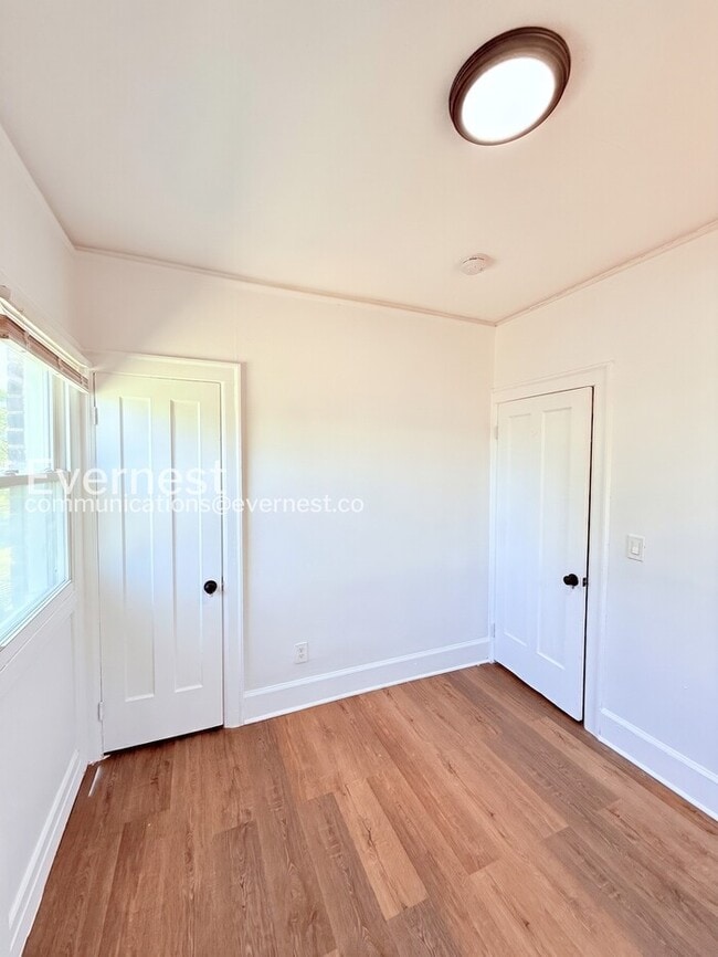 Building Photo - 3824 Tyler St