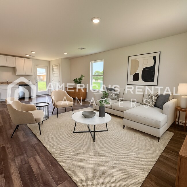 Building Photo - Available for Move-In Soon! Available to V...