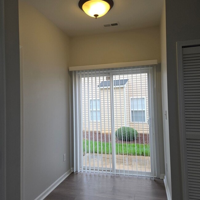 Building Photo - 17744 Trolley Crossing Way