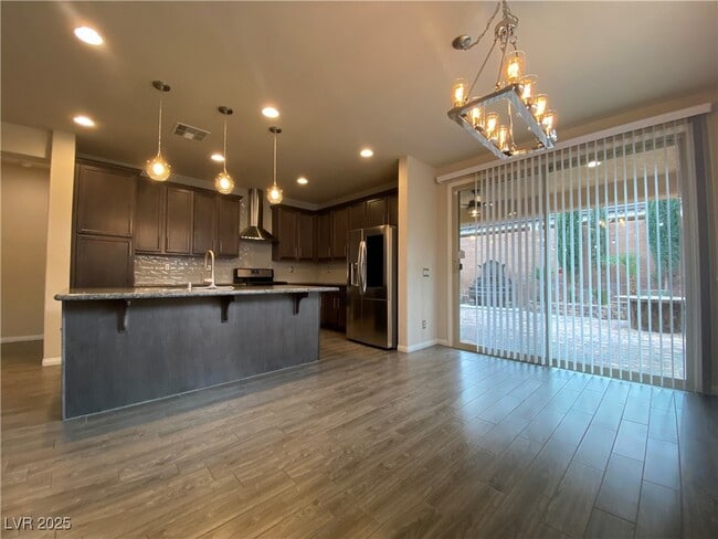 Building Photo - 9075 Tiffany Oaks Ave