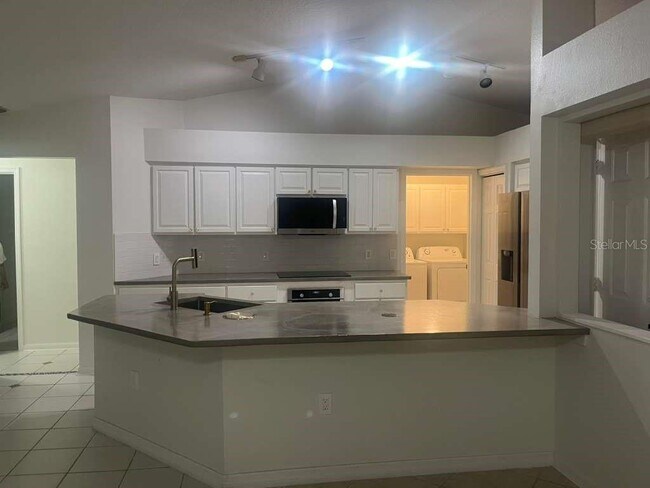 Foto del edificio - 2904 Evans Way