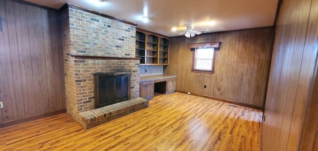 Foto del edificio - So Much Space