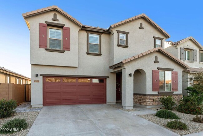 Foto del edificio - ++NEW BUILD++ Gorgeous 5 Bed 3 Bath Home i...